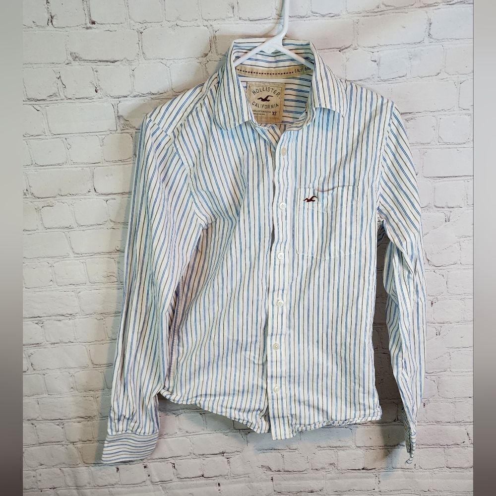 Men's Hollister longsleeve button-down shirt, size XS